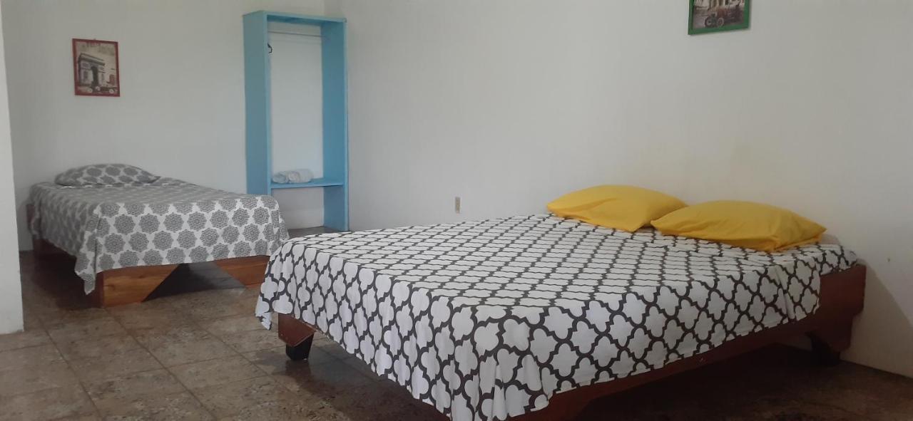 Rooms Palmeras Cahuita Luaran gambar