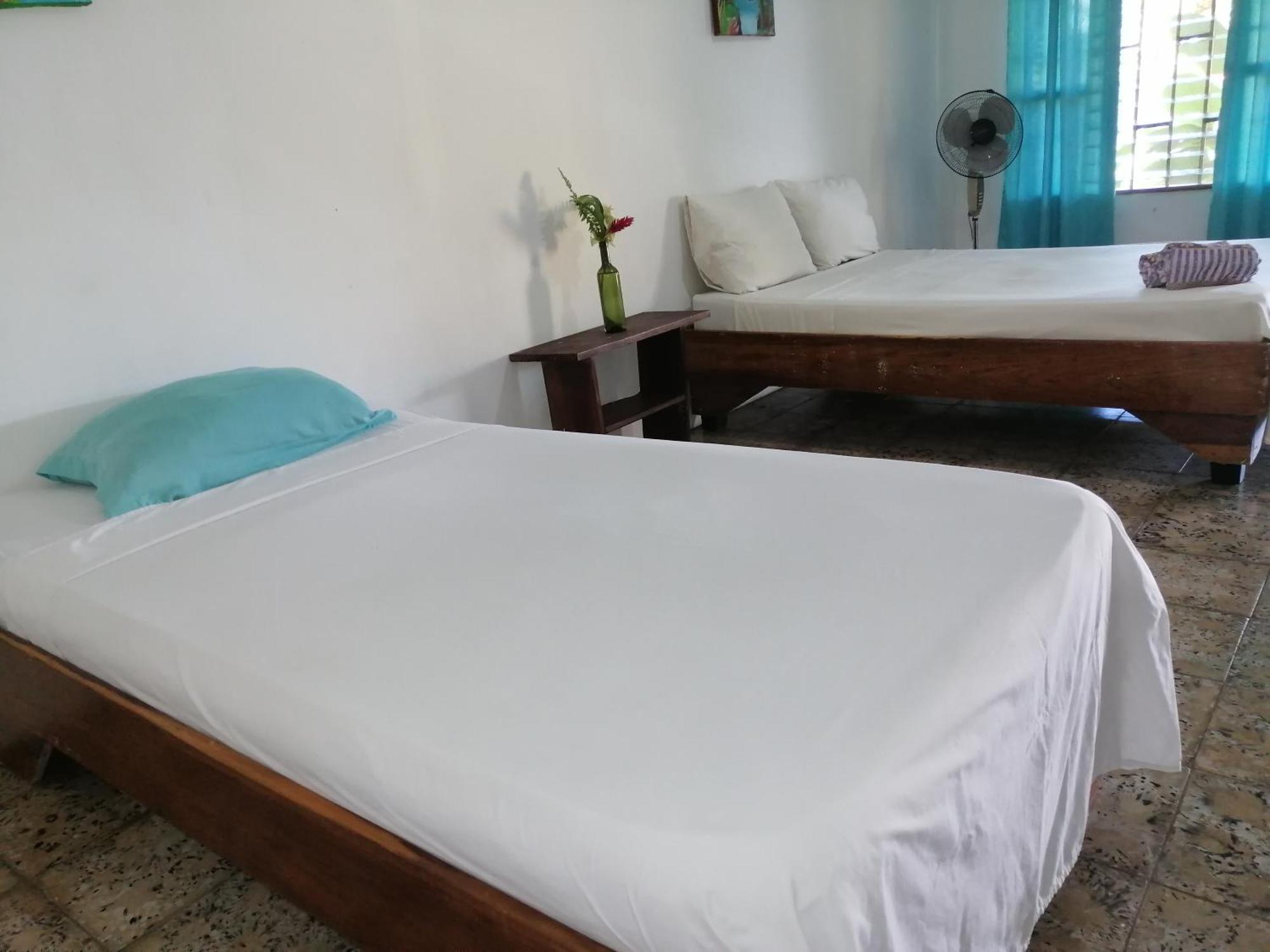 Rooms Palmeras Cahuita Luaran gambar