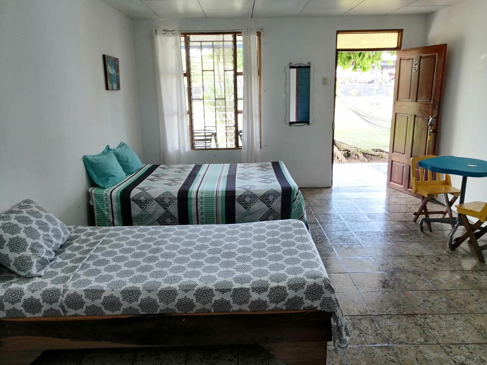Rooms Palmeras Cahuita Luaran gambar